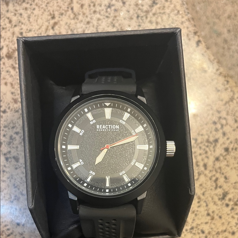 Kenneth Cole Reaction Black and Silver Watch